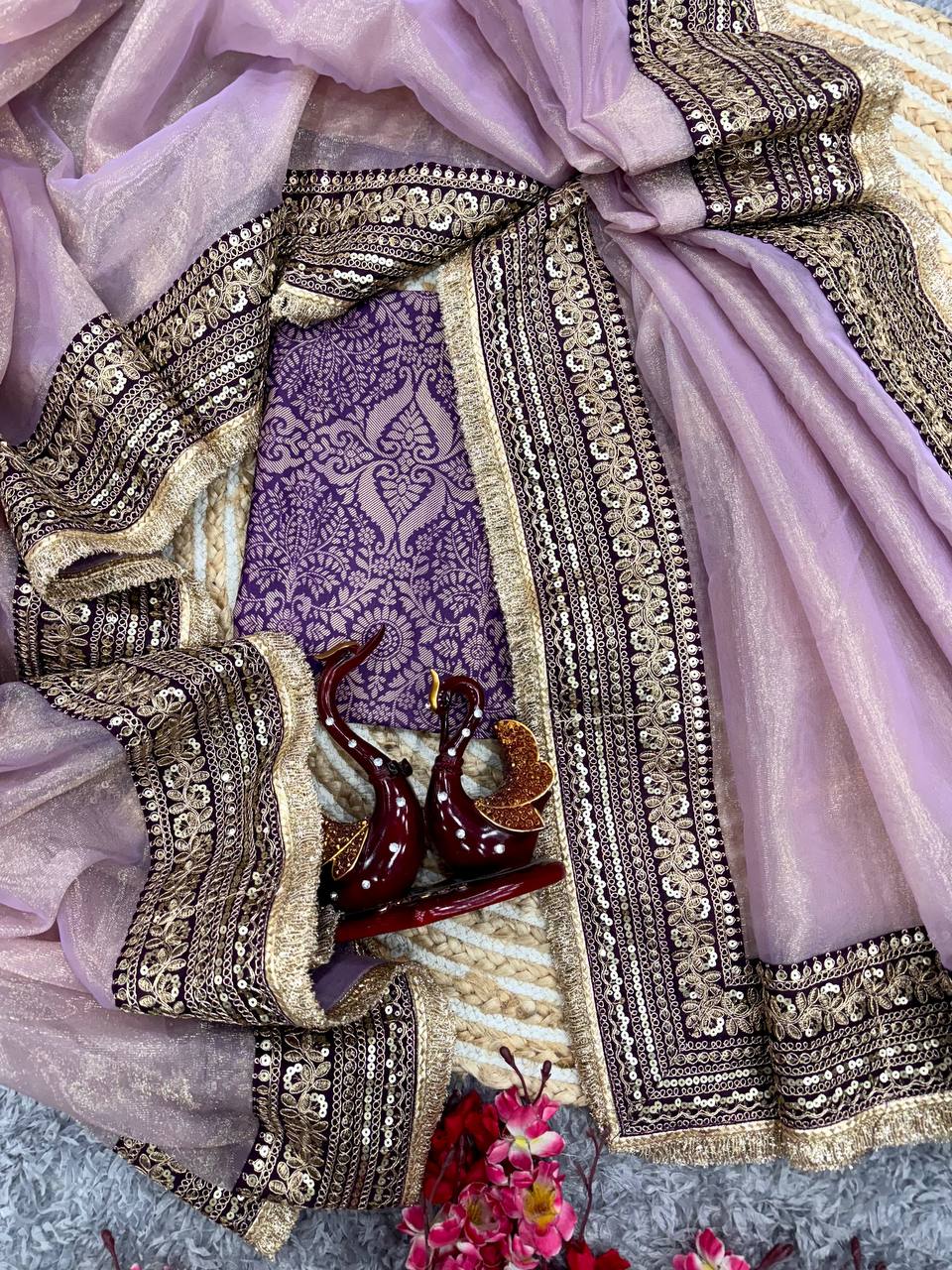Women's Luxurious Mauve & Purple Art Silk Saree with Intricate Golden Zari & Broad Embroidered Border – Complete with Brocade Blouse for Festive & Wedding Wear - Image 5